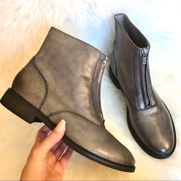 kelly front zip bootie